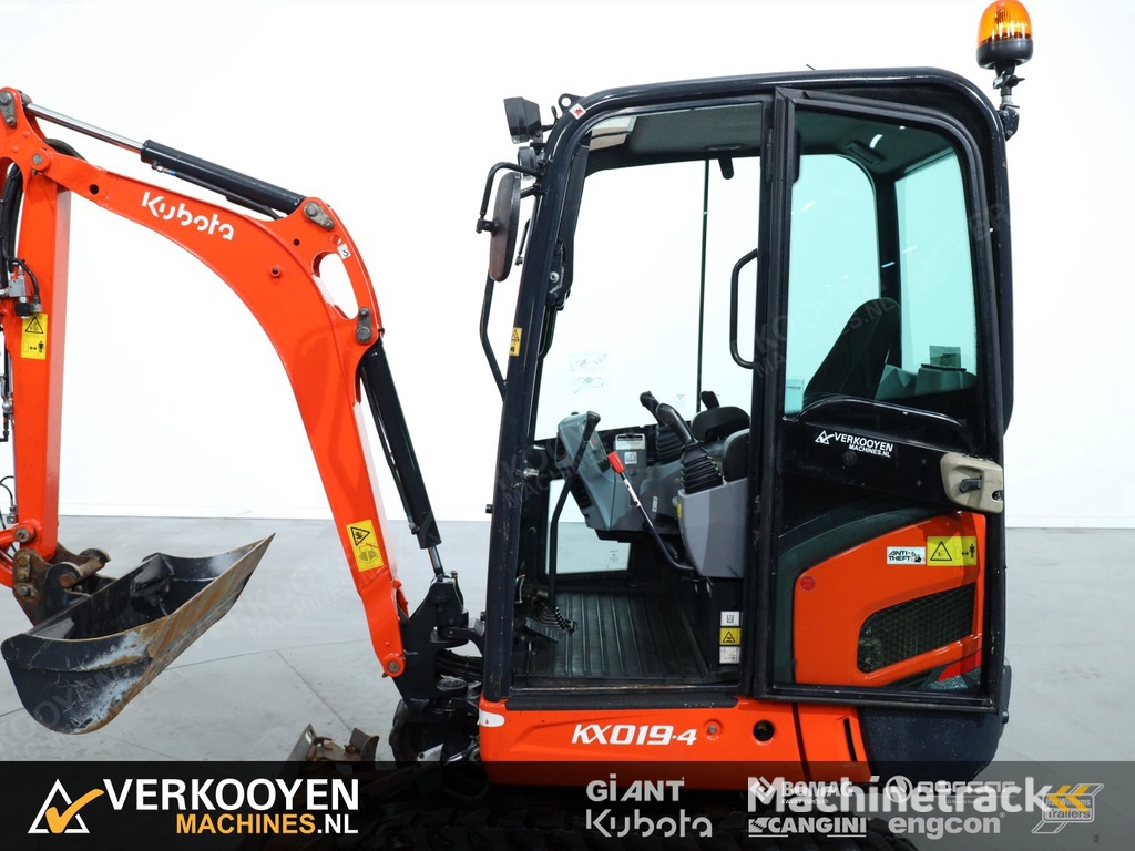 2019 Kubota KX019-4 VT620