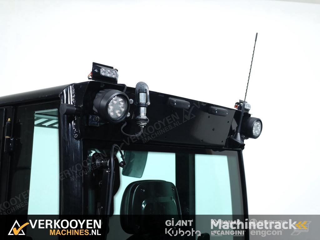 2025 Giant G2700 X-tra HD+ (Cabine) VK10166