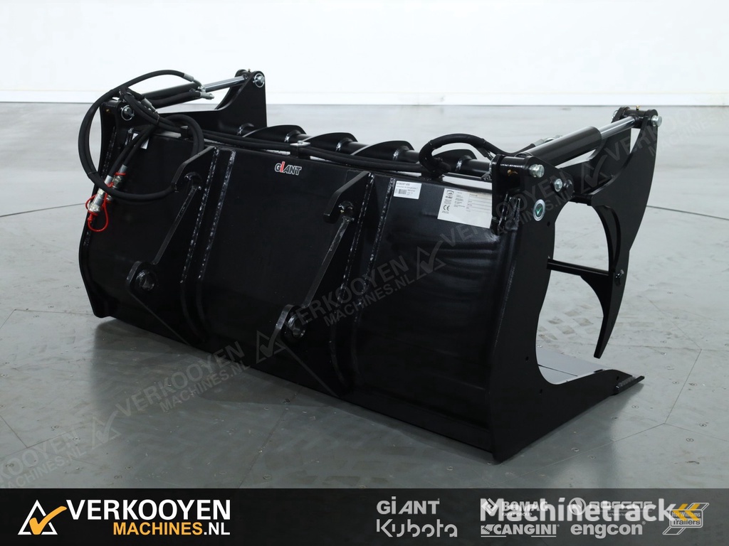 1 Tobroco Giant Pelikaanbak 160cm met gesneden tanden (GA300) DV1297