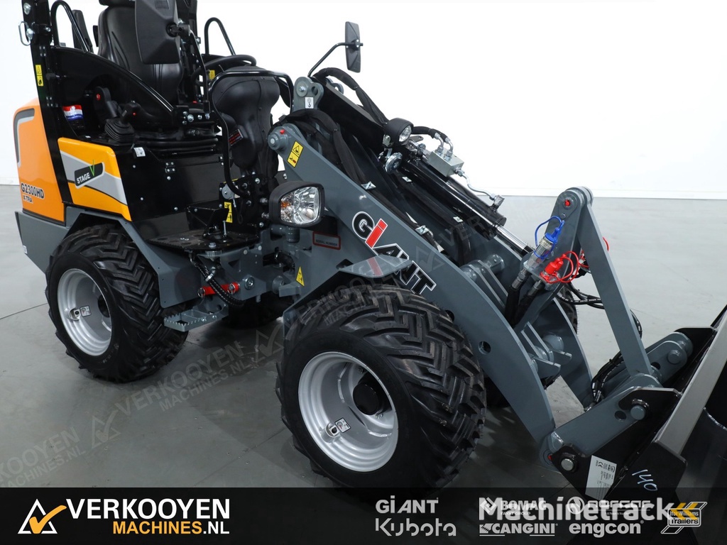 2025 Giant G2300 X-tra HD VK10176