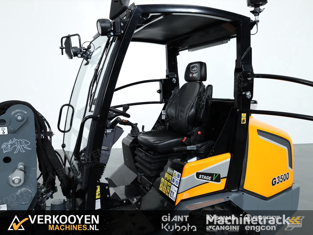 2025 Giant G3500 VK10182