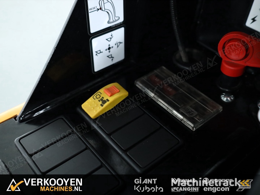 2024 Giant G2500 X-tra HD VV1479