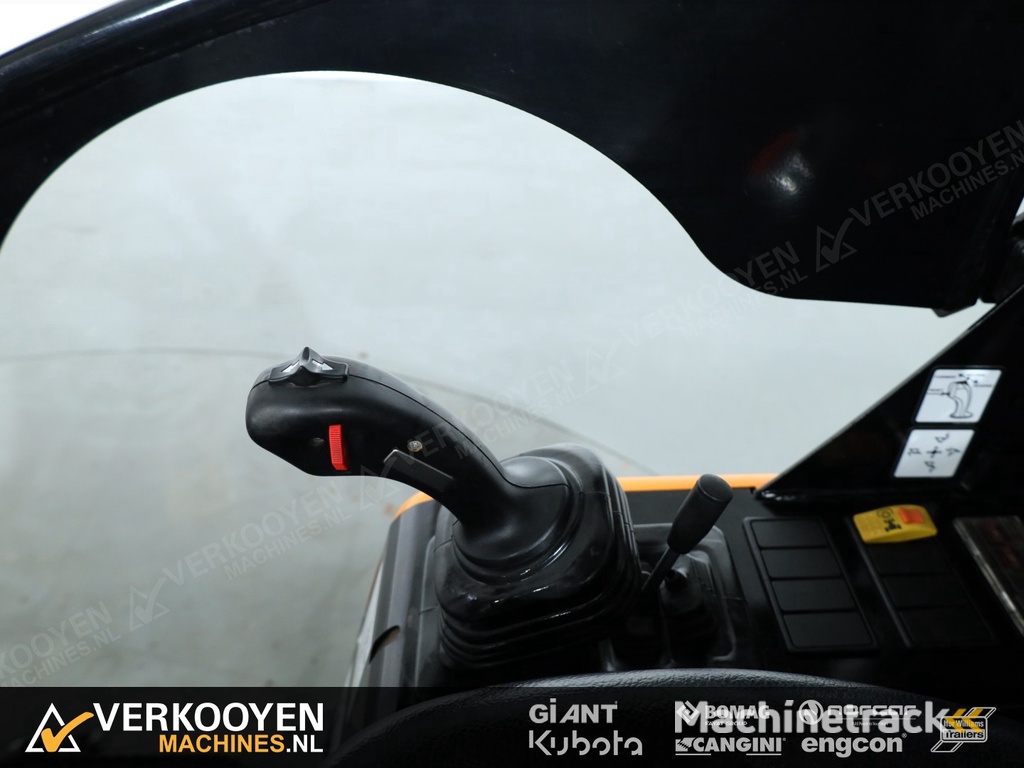 2024 Giant G2500 X-tra HD VV1479