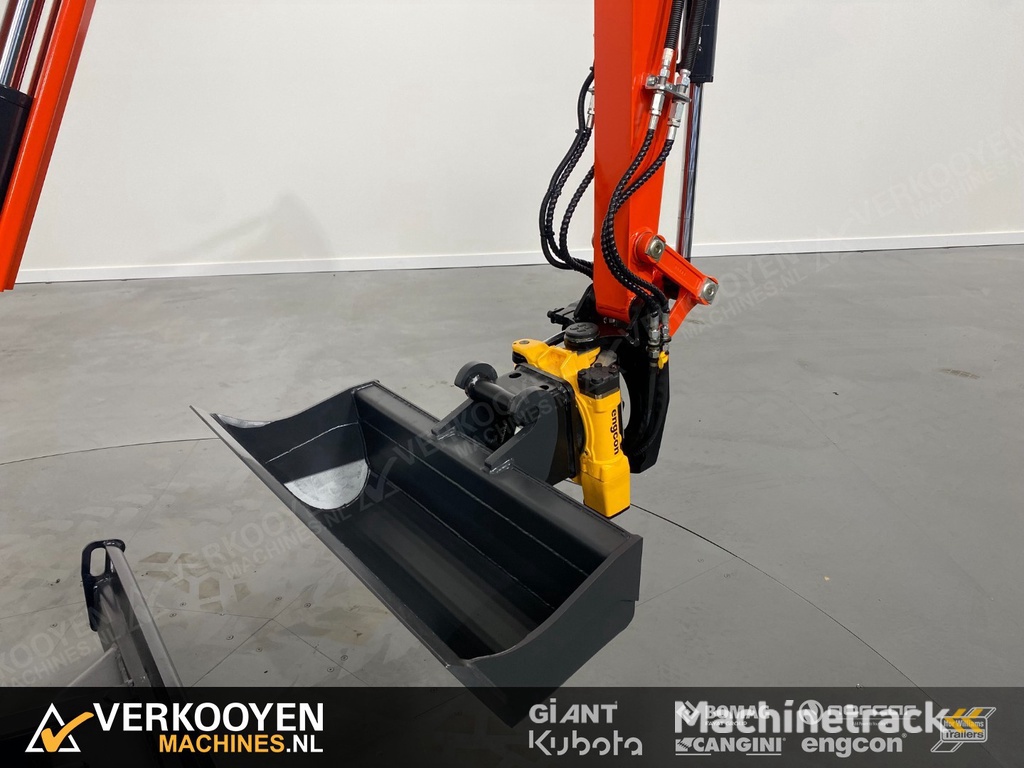 2025 Kubota KX027-4 Hi Spec + Engcon EC204-CW05 ADV1047