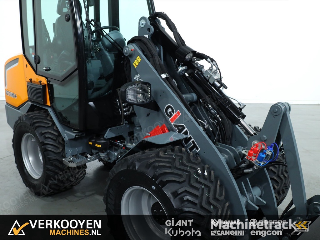 2025 Giant G2700 HD+ (Cabine) VK10375