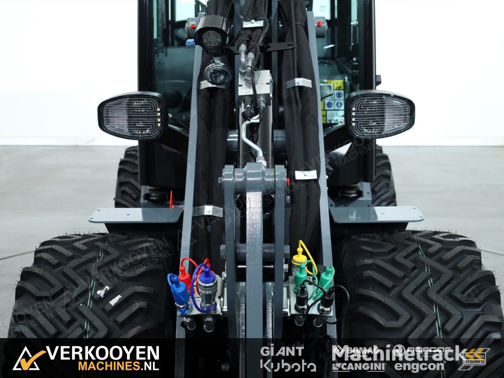 2025 Giant G2700 HD+ (Cabine) VK10375