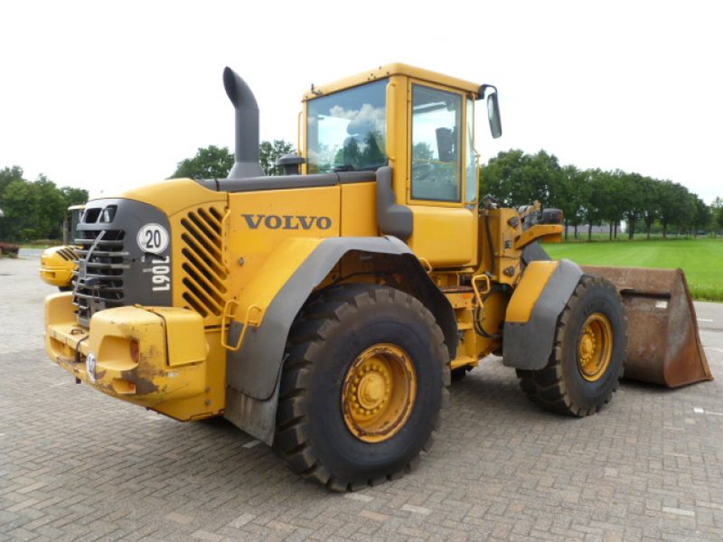 Volvo L90E