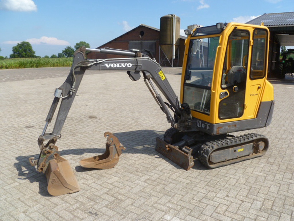 Volvo EC15BXTV