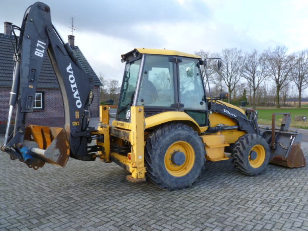 Volvo BL71