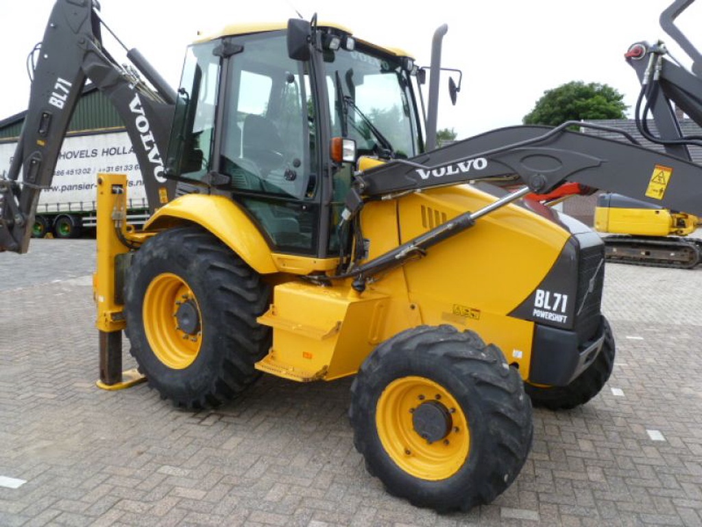 Volvo BL71