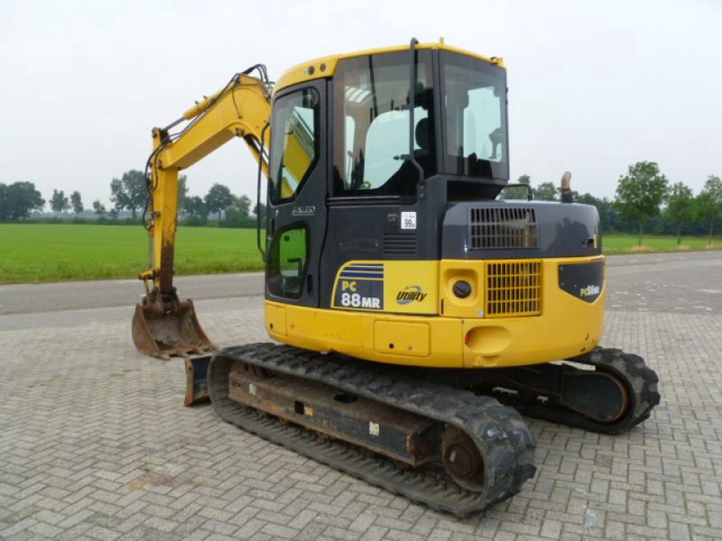 Komatsu PC88MR-6
