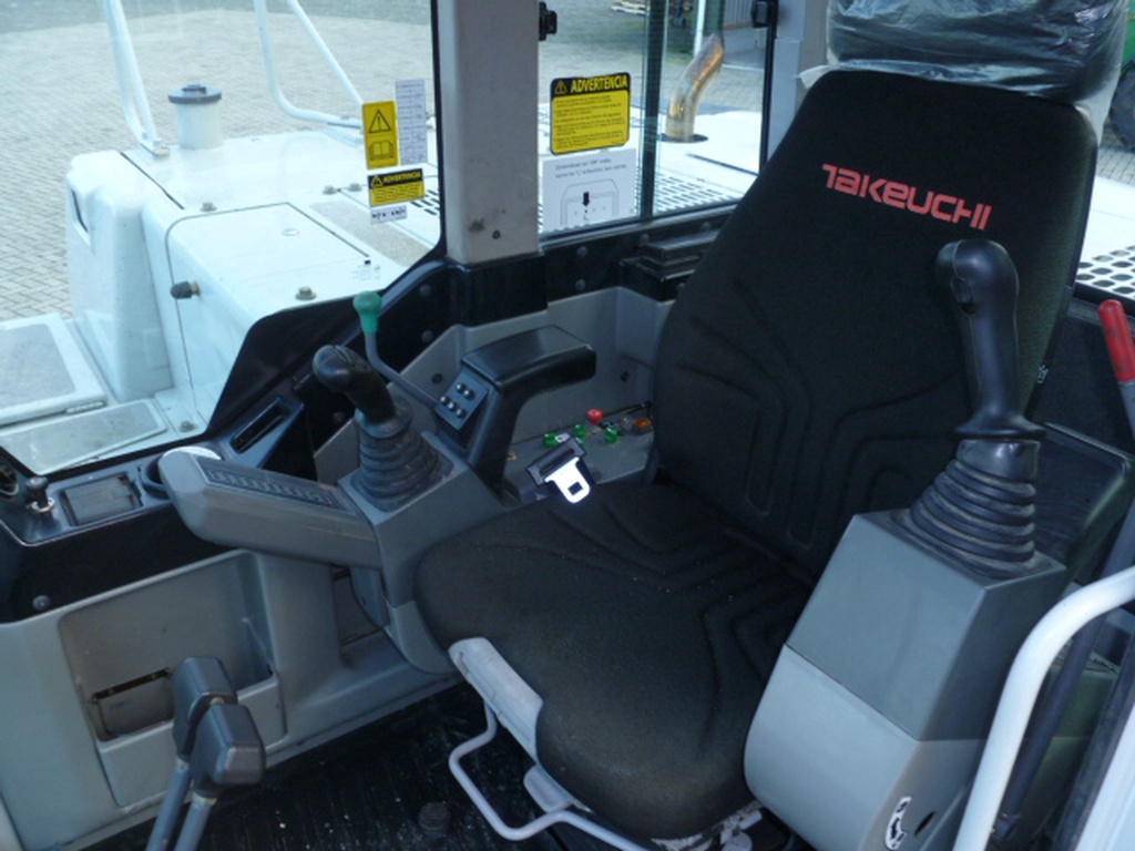 Takeuchi TB1140