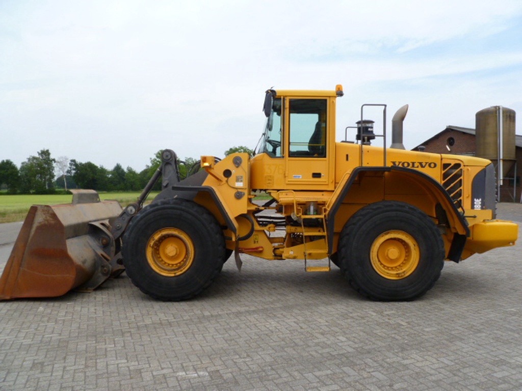 Volvo L180E