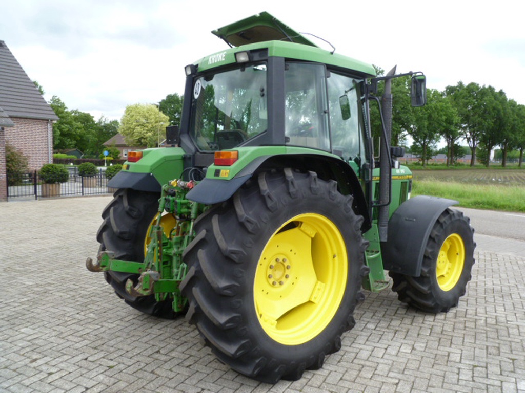 John Deere 6300
