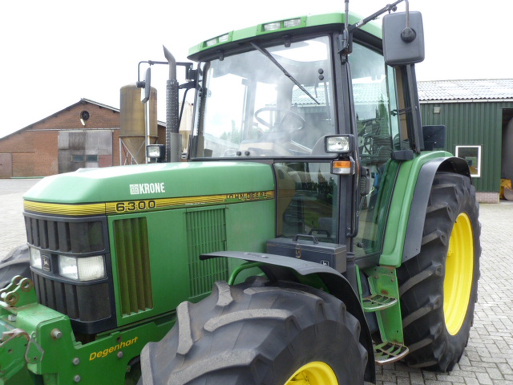 John Deere 6300