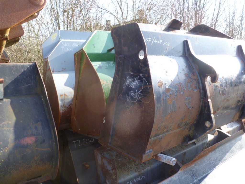 Dichte / Puin bakken 4x1 / Zijkiep / hoogkiep bakken