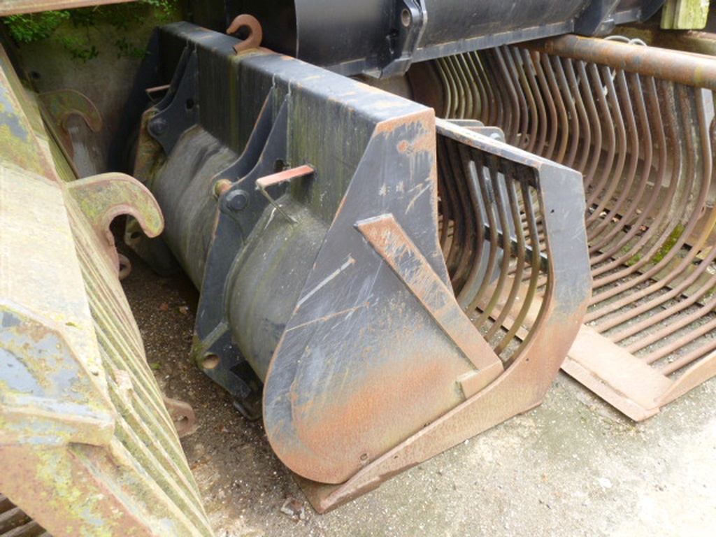 Dichte / Puin bakken 4x1 / Zijkiep / hoogkiep bakken