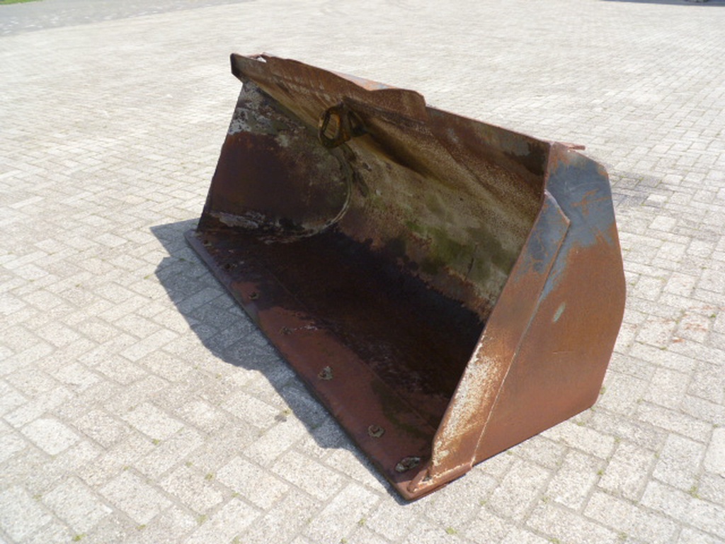 Dichte / Puin bakken 4x1 / Zijkiep / hoogkiep bakken