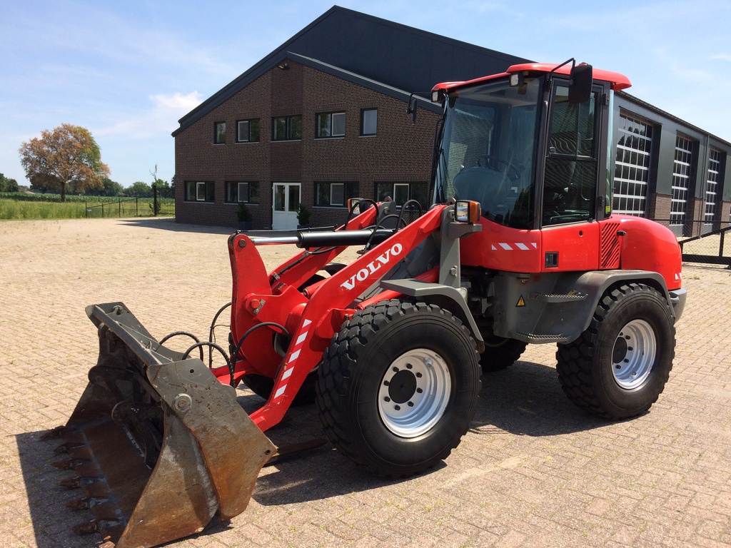 Volvo L30B-Z/X Pro 2011