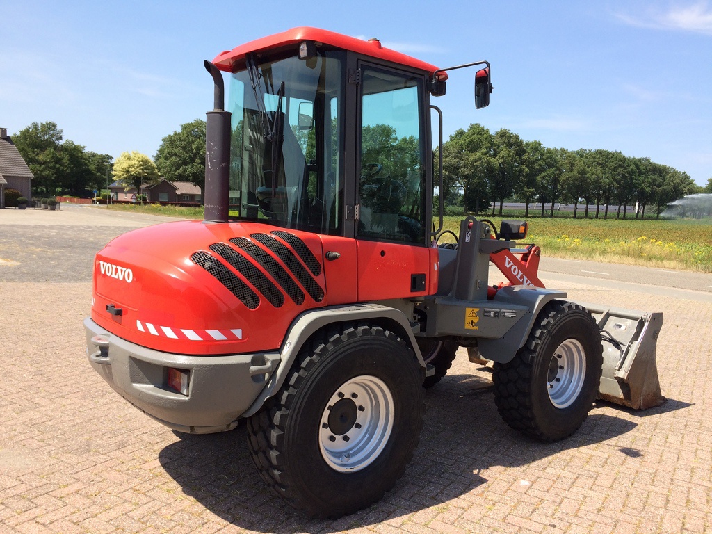 Volvo L30B-Z/X Pro 2011