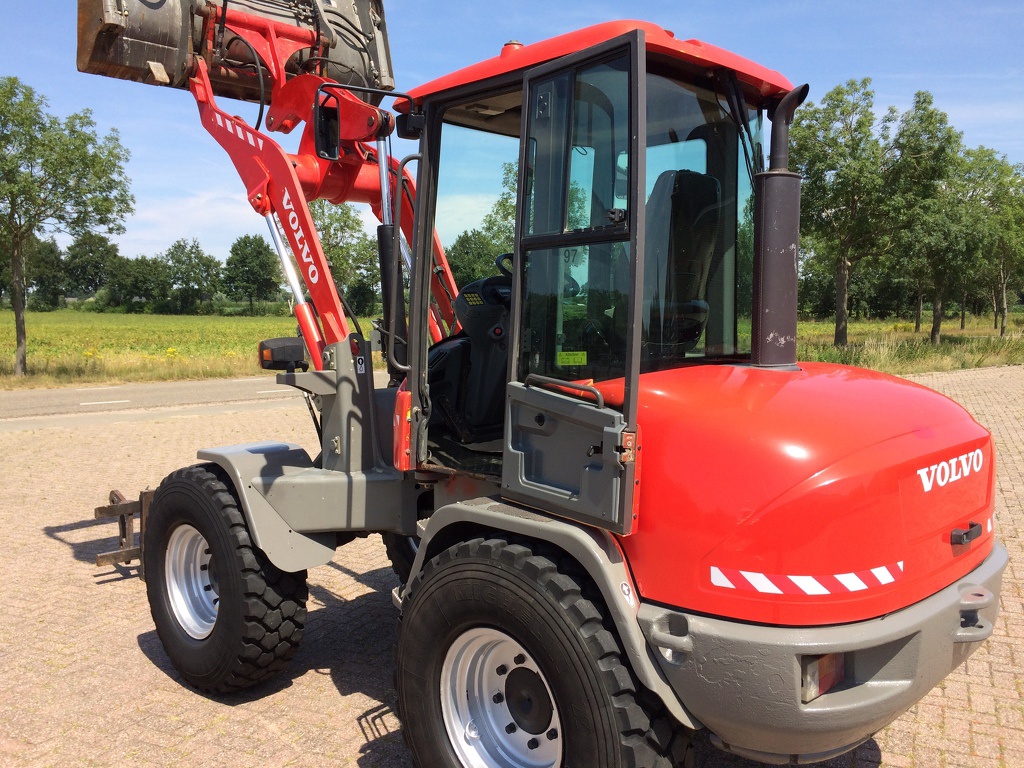 Volvo L30B-Z/X Pro 2011