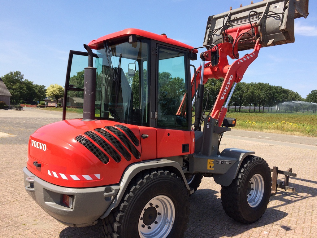 Volvo L30B-Z/X Pro 2011