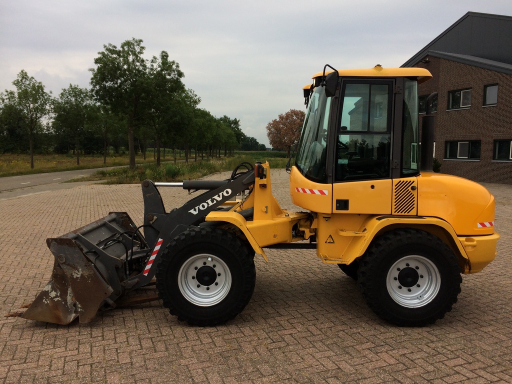 Volvo L30B-Z/X Pro 2011