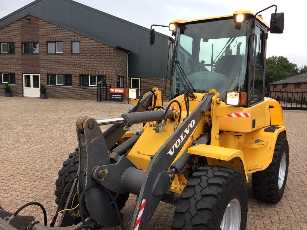 Volvo L30B-Z/X Pro 2011