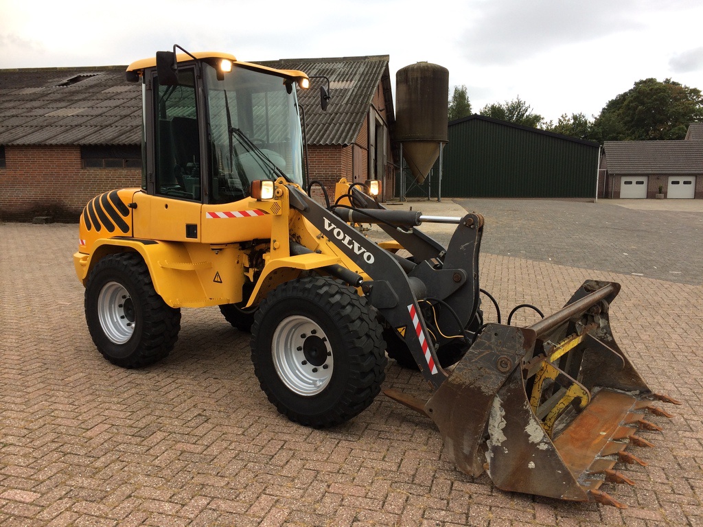 Volvo L30B-Z/X Pro 2011