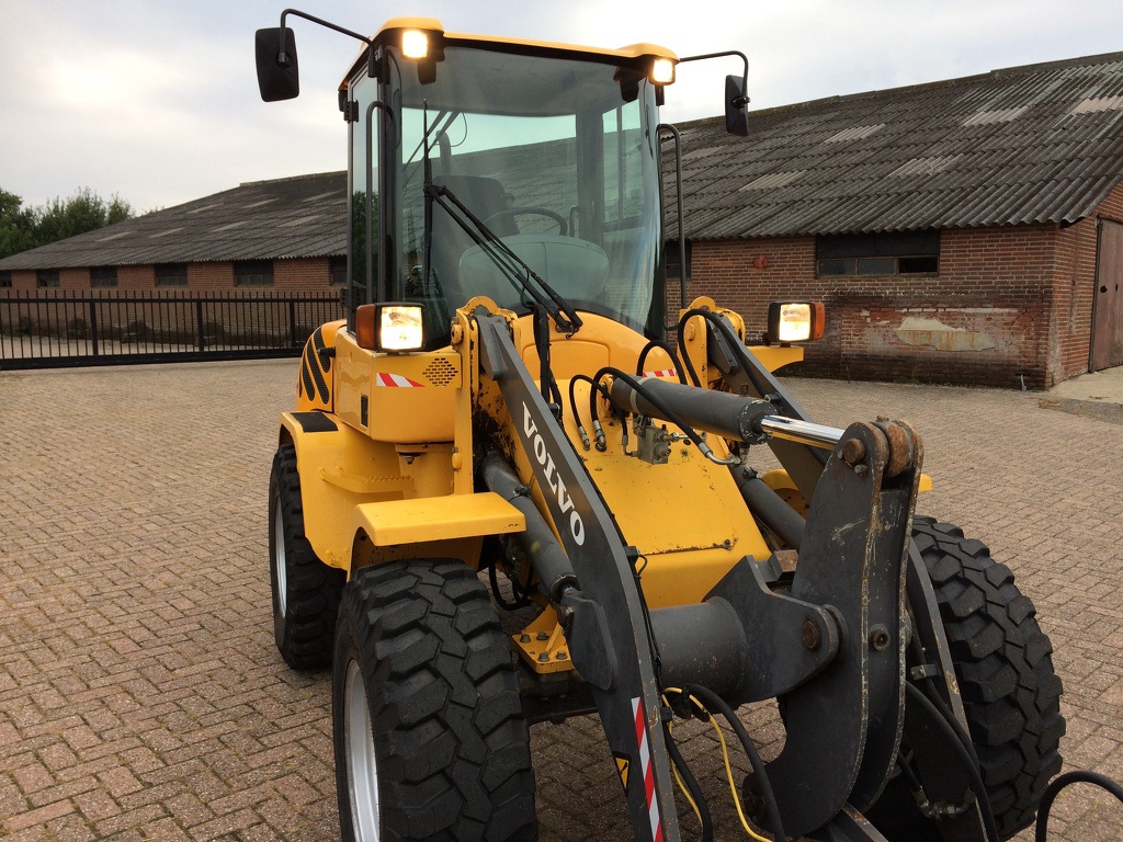 Volvo L30B-Z/X Pro 2011