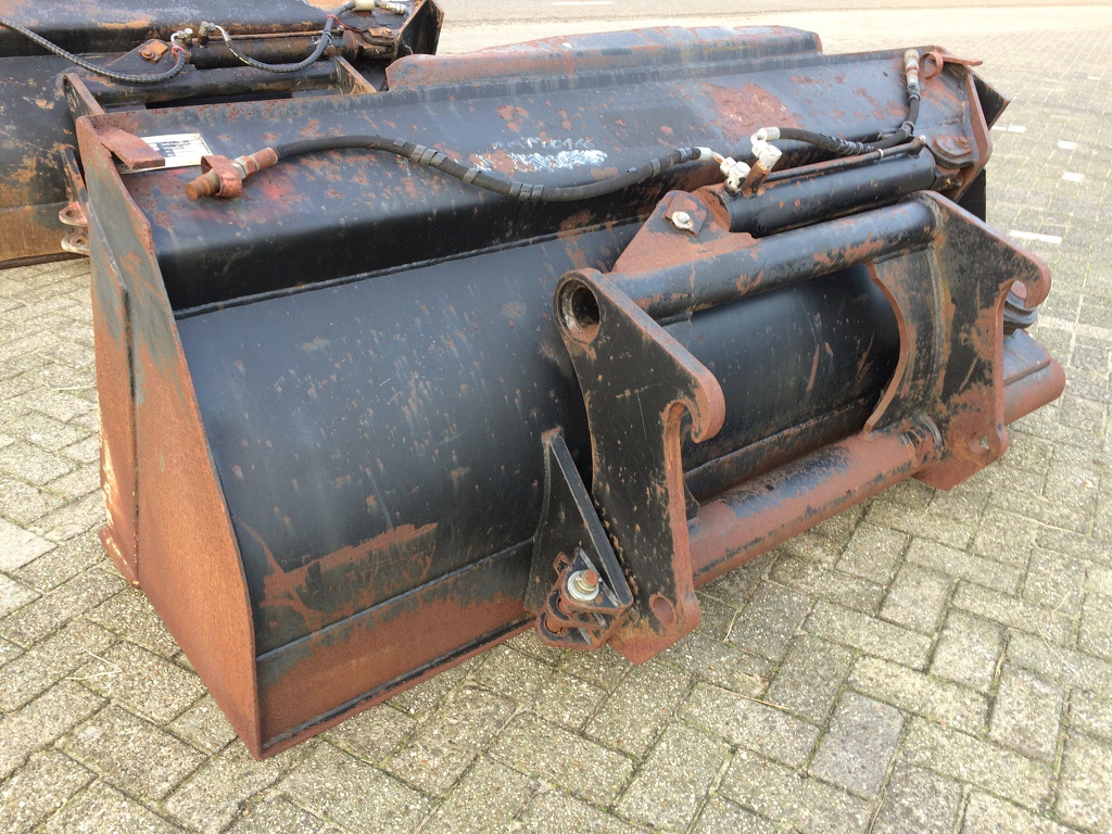 Zijkiep baken - Sidetip buckets