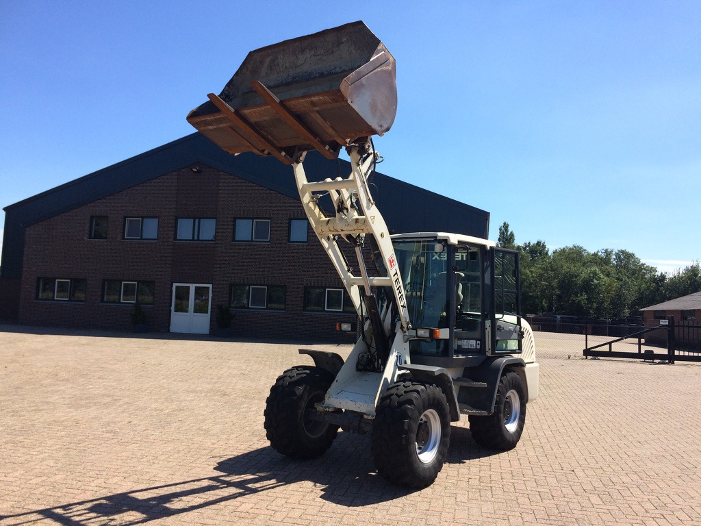 Terex TL80 2010