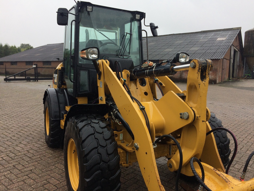 Caterpillar 908M 2016