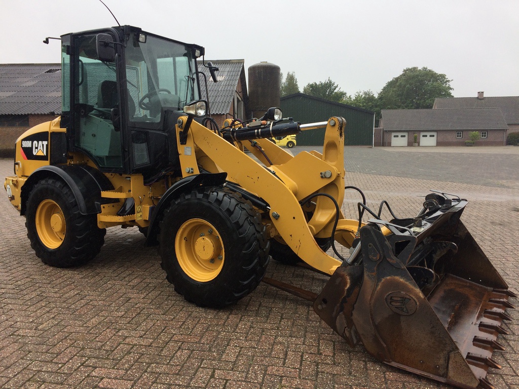 Caterpillar 908M 2016
