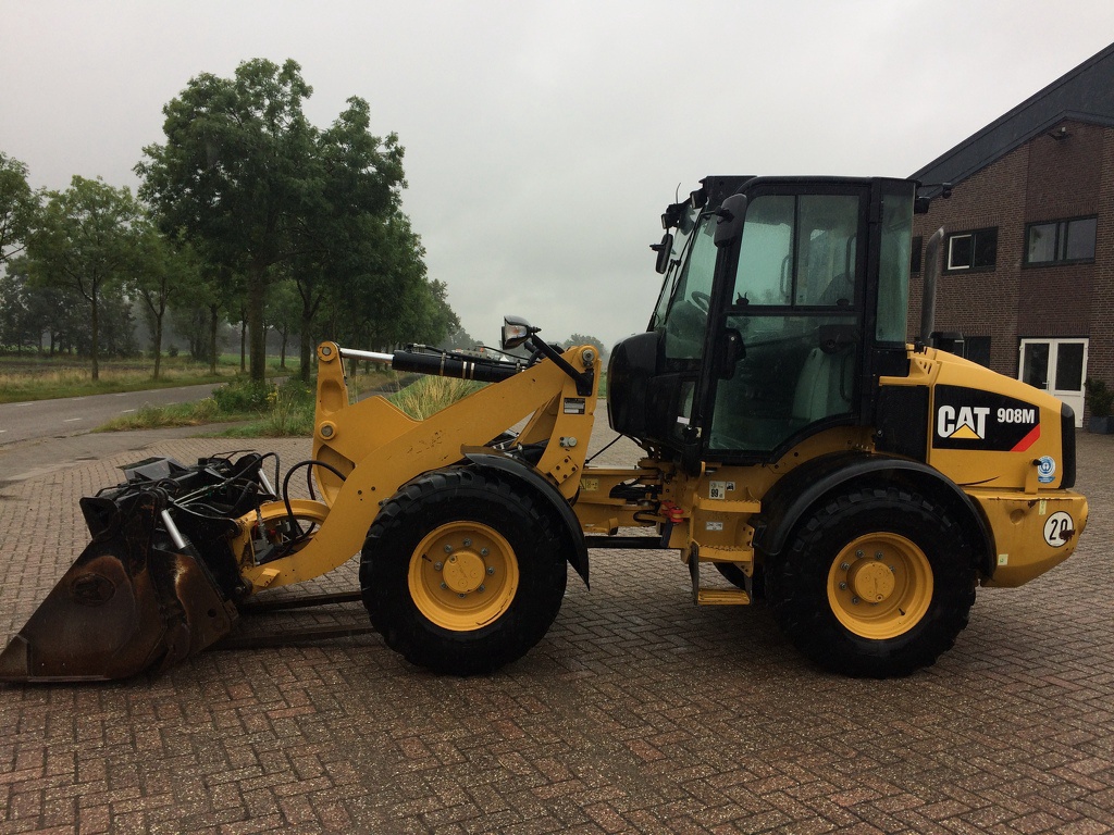 Caterpillar 908M 2016