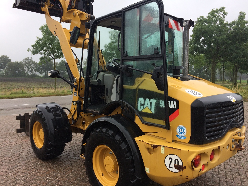 Caterpillar 908M 2016