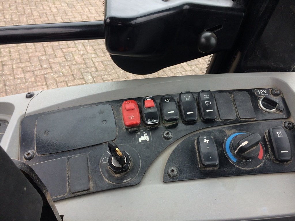 Caterpillar 908M 2016