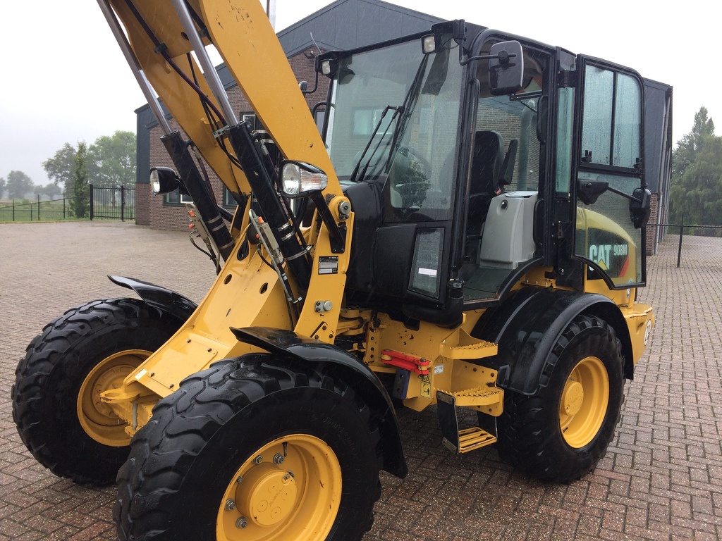 Caterpillar 908M 2016