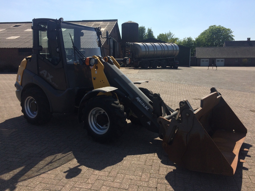 Mecalac AX850 2018