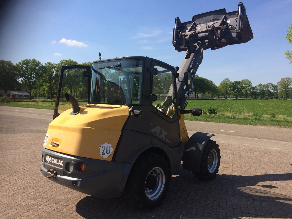 Mecalac AX850 2018