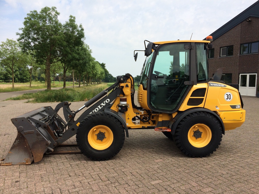 Volvo L25H-S 2019