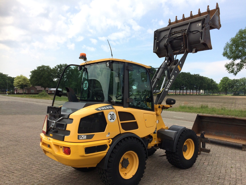 Volvo L25H-S 2019