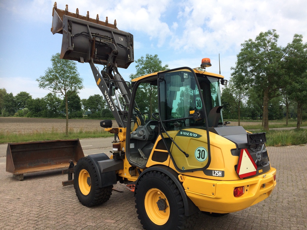 Volvo L25H-S 2019