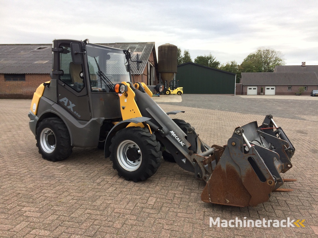 Mecalac AX850 2018