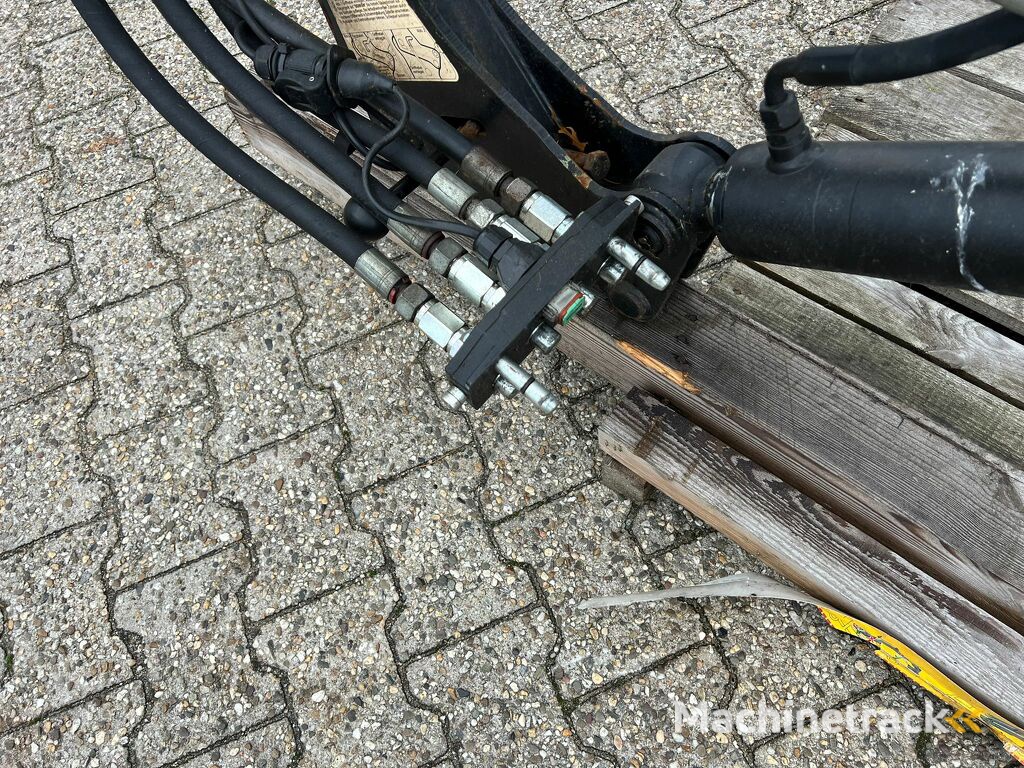 Stoll voorlader F30 HDP