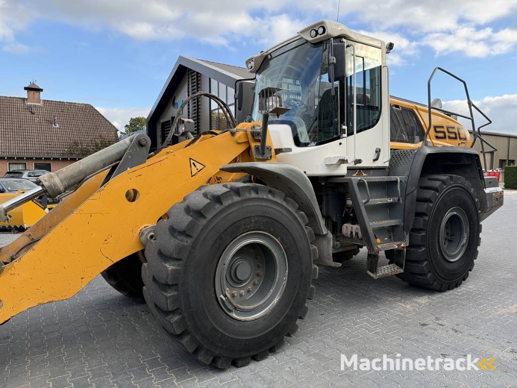 Liebherr L 550 XPower