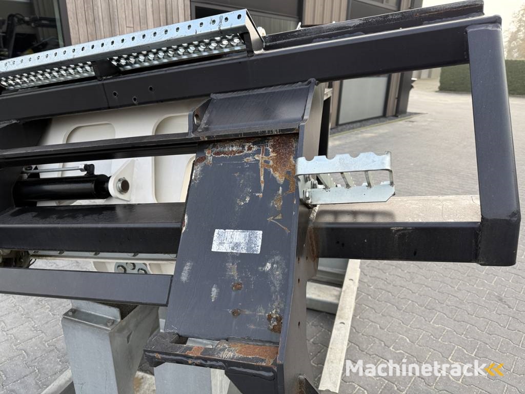 Simax grondfrees - betonfrees