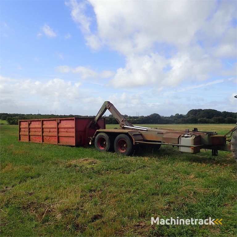 Hvamø Container handler