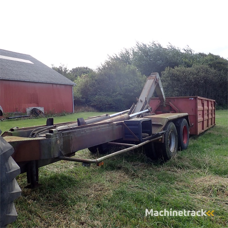 Hvamø Container handler