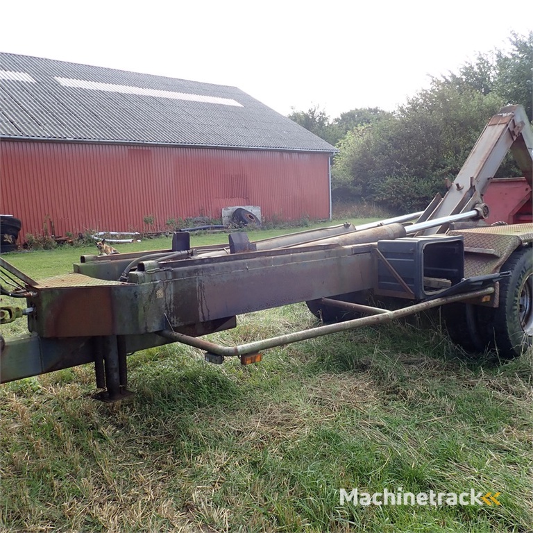 Hvamø Container handler